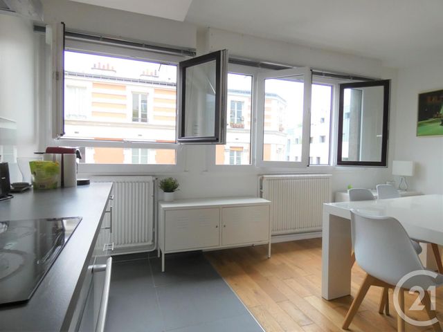 Afficher la photo en grand Appartement F2 à vendre - 2 pièces - 37.47 m2 - PARIS - 75018 - ILE-DE-FRANCE - Century 21 Flandre Crimée