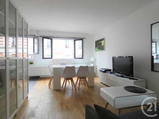 Afficher la photo en grand Appartement F2 à vendre - 2 pièces - 37.47 m2 - PARIS - 75018 - ILE-DE-FRANCE - Century 21 Flandre Crimée