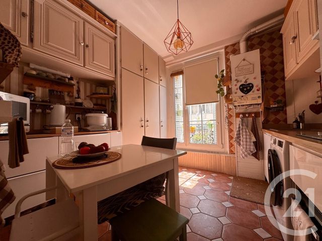 Appartement F3 à vendre - 3 pièces - 65.76 m2 - PARIS - 75019 - ILE-DE-FRANCE - Century 21 Flandre Crimée