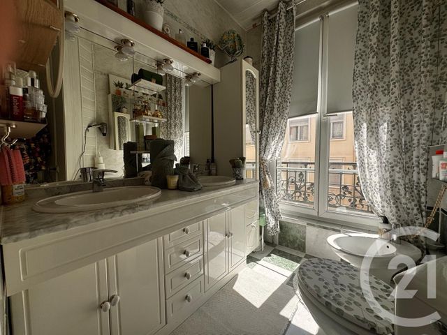 Appartement F3 à vendre - 3 pièces - 65.76 m2 - PARIS - 75019 - ILE-DE-FRANCE - Century 21 Flandre Crimée