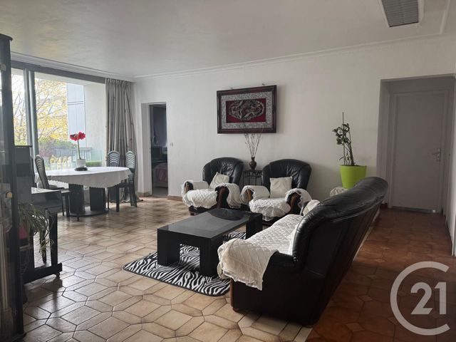 Appartement F4 à vendre - 4 pièces - 85.24 m2 - PARIS - 75019 - ILE-DE-FRANCE - Century 21 Flandre Crimée