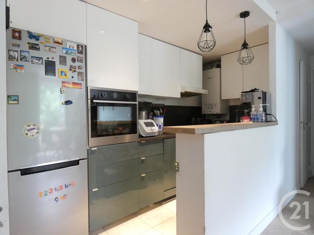 Afficher la photo en grand Appartement F3 à vendre - 3 pièces - 56.54 m2 - PARIS - 75019 - ILE-DE-FRANCE - Century 21 Flandre Crimée