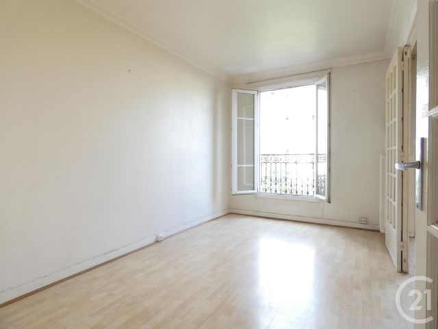 Afficher la photo en grand Appartement F3 à vendre - 3 pièces - 51.81 m2 - PARIS - 75019 - ILE-DE-FRANCE - Century 21 Flandre Crimée