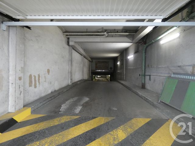 parking - PARIS - 75019