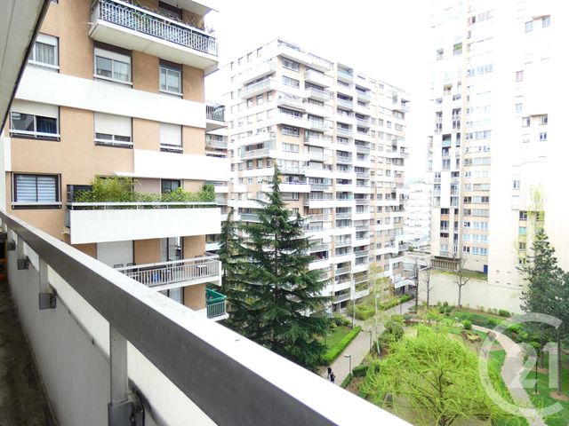  - PARIS - 