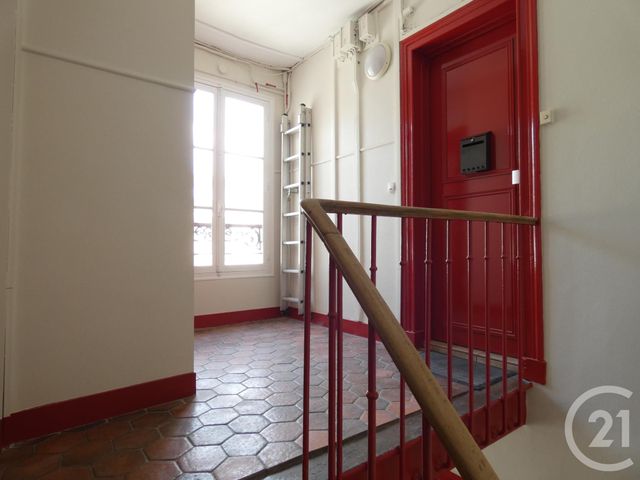 Appartement F1 à vendre - 1 pièce - 25.68 m2 - PARIS - 75019 - ILE-DE-FRANCE - Century 21 Flandre Crimée