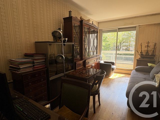 Appartement F3 à vendre - 3 pièces - 69.33 m2 - PARIS - 75019 - ILE-DE-FRANCE - Century 21 Flandre Crimée