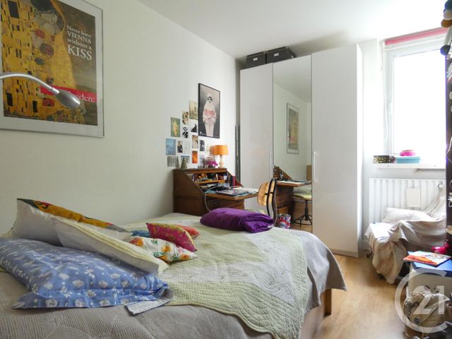 Appartement F4 à vendre - 4 pièces - 87.47 m2 - PARIS - 75019 - ILE-DE-FRANCE - Century 21 Flandre Crimée