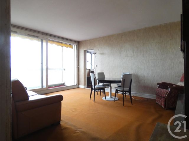 Appartement F4 à vendre - 4 pièces - 86.29 m2 - PARIS - 75019 - ILE-DE-FRANCE - Century 21 Flandre Crimée