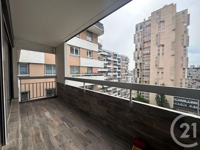 Appartement F5 à vendre - 5 pièces - 105.49 m2 - PARIS - 75019 - ILE-DE-FRANCE - Century 21 Flandre Crimée