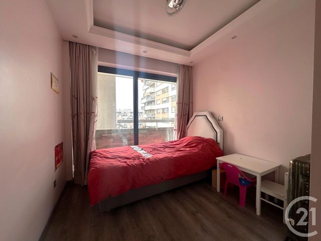 Appartement F5 à vendre - 5 pièces - 105.49 m2 - PARIS - 75019 - ILE-DE-FRANCE - Century 21 Flandre Crimée