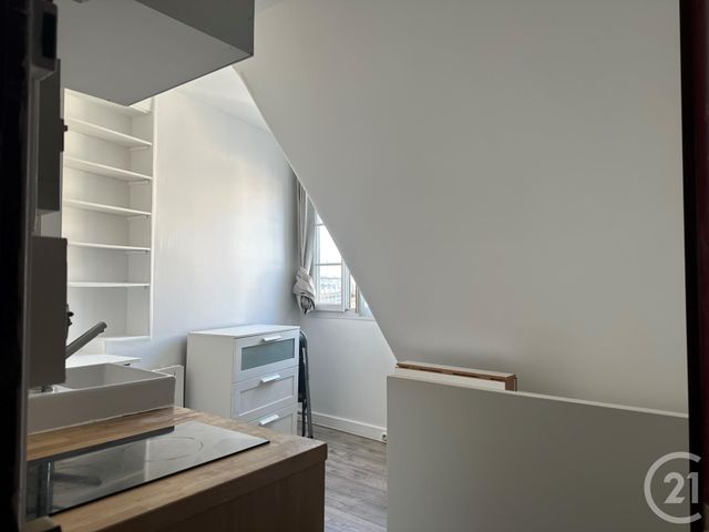 Appartement Chambre à vendre - 1 pièce - 10.75 m2 - PARIS - 75003 - ILE-DE-FRANCE - Century 21 Flandre Crimée