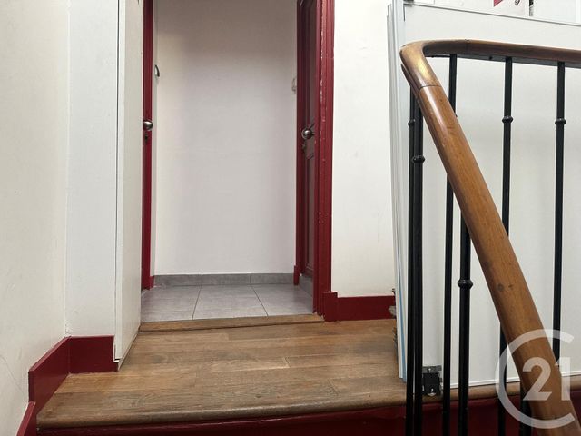 Appartement F2 à vendre - 2 pièces - 26.1 m2 - PANTIN - 93 - ILE-DE-FRANCE - Century 21 Flandre Crimée