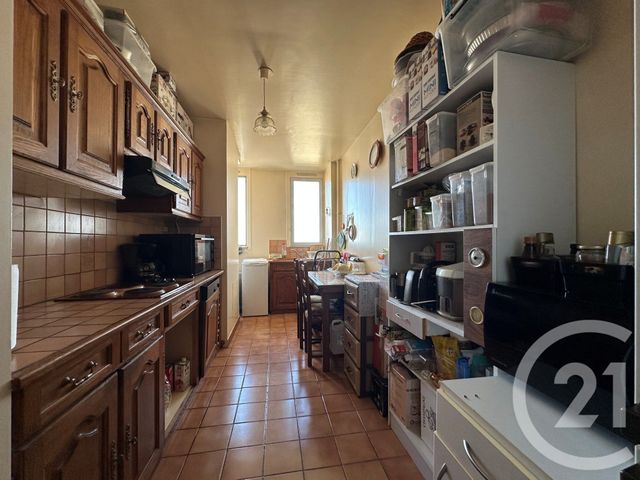 Appartement F3 à vendre - 3 pièces - 70.2 m2 - PARIS - 75019 - ILE-DE-FRANCE - Century 21 Flandre Crimée