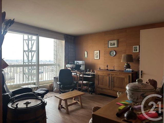  - PARIS - 
