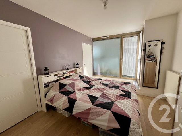 Afficher la photo en grand Appartement F2 à vendre - 2 pièces - 47.78 m2 - PARIS - 75019 - ILE-DE-FRANCE - Century 21 Flandre Crimée