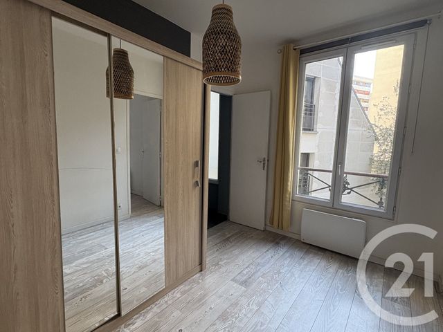 Appartement F2 à vendre - 2 pièces - 29.39 m2 - PARIS - 75019 - ILE-DE-FRANCE - Century 21 Flandre Crimée