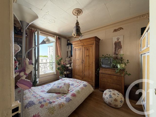 Appartement F6 à vendre - 6 pièces - 108.89 m2 - PARIS - 75019 - ILE-DE-FRANCE - Century 21 Flandre Crimée