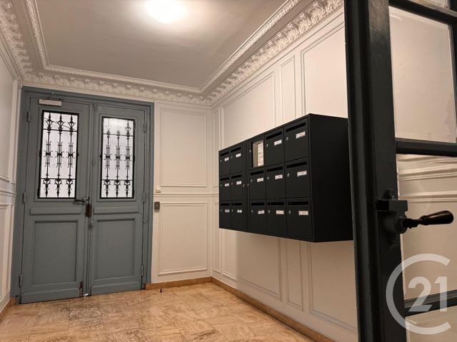 Appartement F3 à vendre - 3 pièces - 55.04 m2 - PARIS - 75019 - ILE-DE-FRANCE - Century 21 Flandre Crimée