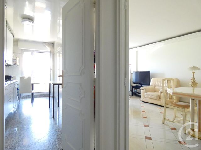 Appartement F3 à vendre - 3 pièces - 71.08 m2 - PARIS - 75019 - ILE-DE-FRANCE - Century 21 Flandre Crimée