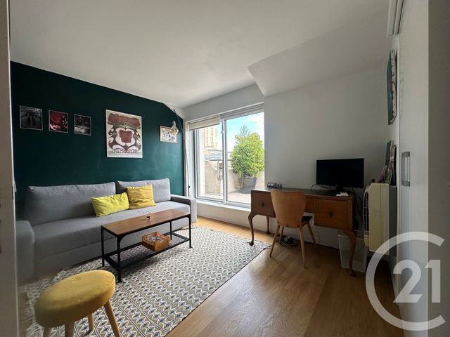 Appartement F5 à vendre - 5 pièces - 126.53 m2 - PARIS - 75019 - ILE-DE-FRANCE - Century 21 Flandre Crimée
