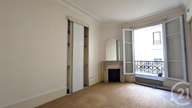 Appartement F2 à vendre - 2 pièces - 27.01 m2 - PARIS - 75019 - ILE-DE-FRANCE - Century 21 Flandre Crimée