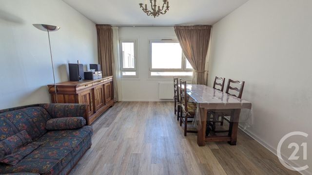 Appartement F3 à vendre - 3 pièces - 64.14 m2 - PARIS - 75018 - ILE-DE-FRANCE - Century 21 Flandre Crimée