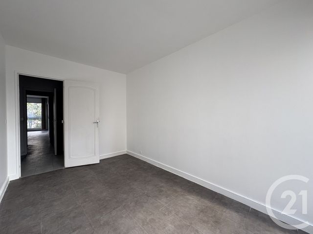 Appartement F3 à vendre - 3 pièces - 60.7 m2 - PARIS - 75019 - ILE-DE-FRANCE - Century 21 Flandre Crimée