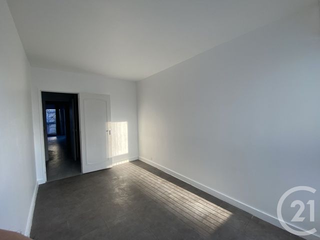 Appartement F3 à vendre - 3 pièces - 60.7 m2 - PARIS - 75019 - ILE-DE-FRANCE - Century 21 Flandre Crimée