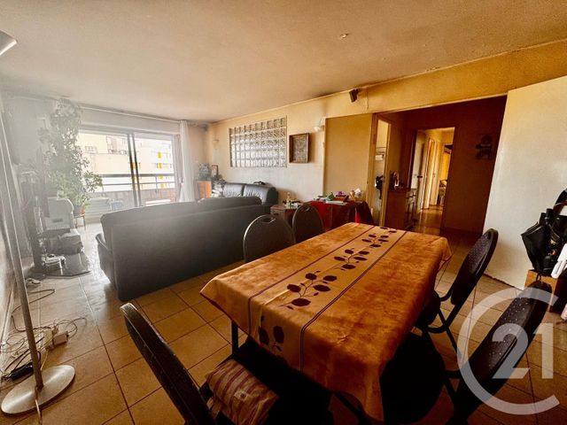 Afficher la photo en grand Appartement F3 à vendre - 3 pièces - 69.3 m2 - PARIS - 75019 - ILE-DE-FRANCE - Century 21 Flandre Crimée