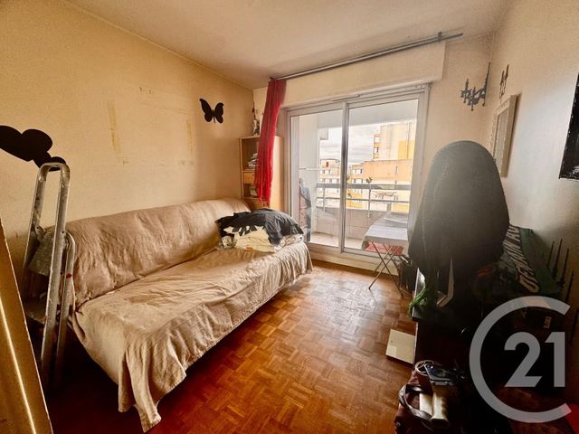 Afficher la photo en grand Appartement F3 à vendre - 3 pièces - 69.3 m2 - PARIS - 75019 - ILE-DE-FRANCE - Century 21 Flandre Crimée