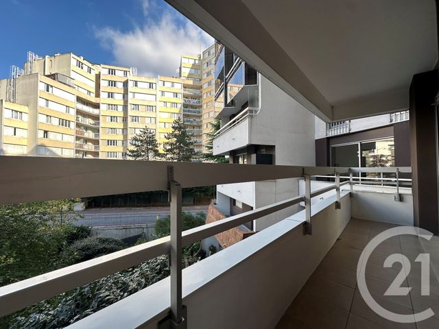 Appartement F3 à vendre - 3 pièces - 53.3 m2 - PARIS - 75019 - ILE-DE-FRANCE - Century 21 Flandre Crimée