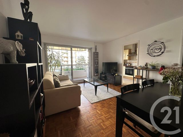 Appartement F3 à vendre - 3 pièces - 53.3 m2 - PARIS - 75019 - ILE-DE-FRANCE - Century 21 Flandre Crimée