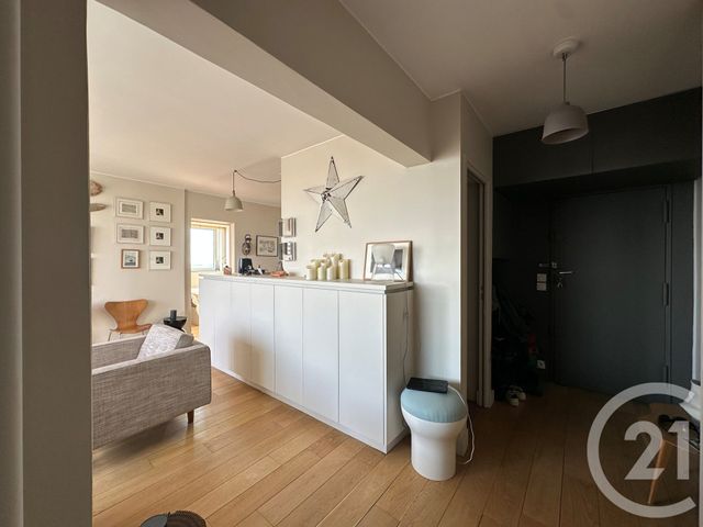Appartement F2 à vendre - 2 pièces - 54.87 m2 - PARIS - 75019 - ILE-DE-FRANCE - Century 21 Flandre Crimée
