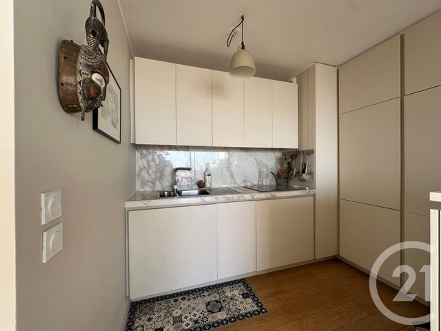 Appartement F2 à vendre - 2 pièces - 54.87 m2 - PARIS - 75019 - ILE-DE-FRANCE - Century 21 Flandre Crimée