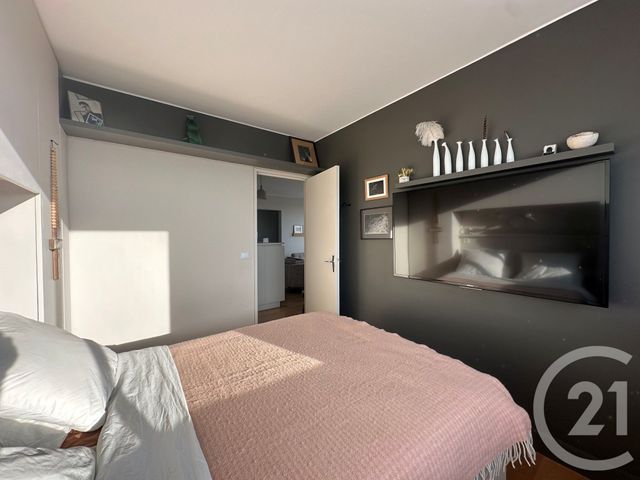 Appartement F2 à vendre - 2 pièces - 54.87 m2 - PARIS - 75019 - ILE-DE-FRANCE - Century 21 Flandre Crimée