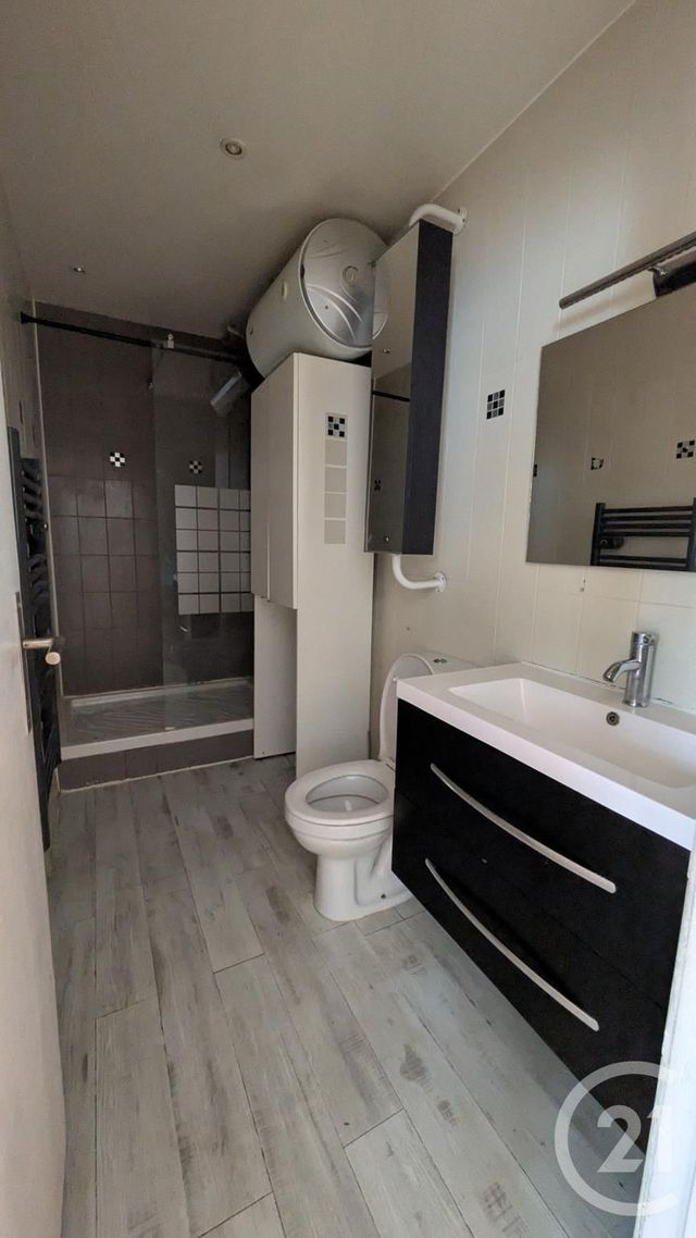 Appartement F2 à vendre - 2 pièces - 35.98 m2 - PARIS - 75019 - ILE-DE-FRANCE - Century 21 Flandre Crimée