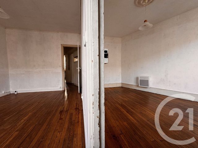 Appartement à vendre - 2 pièces - 43.06 m2 - PARIS - 75019 - ILE-DE-FRANCE - Century 21 Flandre Crimée