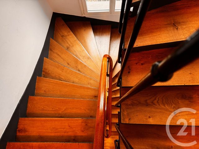 Appartement F2 à vendre - 2 pièces - 43.06 m2 - PARIS - 75019 - ILE-DE-FRANCE - Century 21 Flandre Crimée