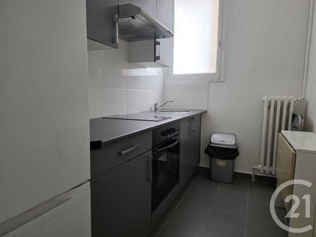 Appartement F2 à louer - 2 pièces - 40.4 m2 - PARIS - 75019 - ILE-DE-FRANCE - Century 21 Flandre Crimée