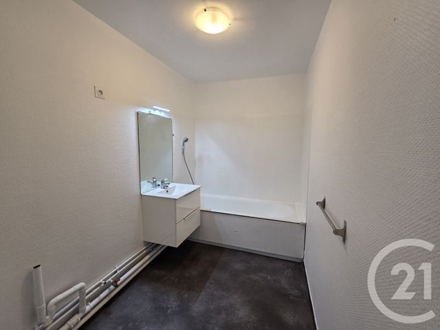 Appartement F2 à louer - 2 pièces - 50.66 m2 - PARIS - 75019 - ILE-DE-FRANCE - Century 21 Flandre Crimée