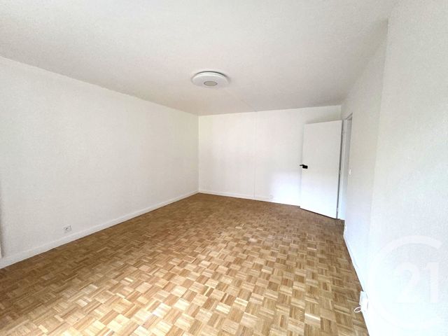 Appartement F2 à louer - 2 pièces - 50.66 m2 - PARIS - 75019 - ILE-DE-FRANCE - Century 21 Flandre Crimée