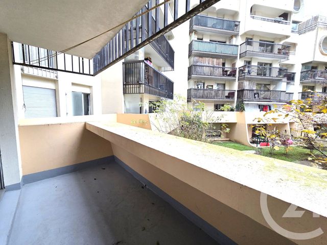 Appartement F2 à louer - 2 pièces - 50.66 m2 - PARIS - 75019 - ILE-DE-FRANCE - Century 21 Flandre Crimée