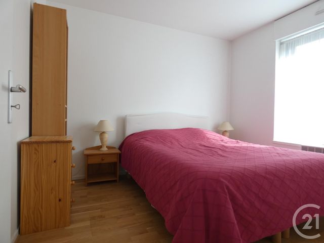 Appartement F2 à louer - 2 pièces - 48.14 m2 - PARIS - 75019 - ILE-DE-FRANCE - Century 21 Flandre Crimée