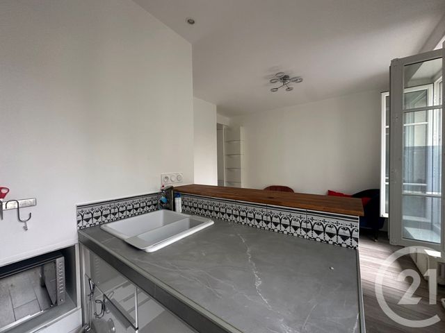 Appartement F2 à vendre - 2 pièces - 27.04 m2 - PARIS - 75019 - ILE-DE-FRANCE - Century 21 Flandre Crimée