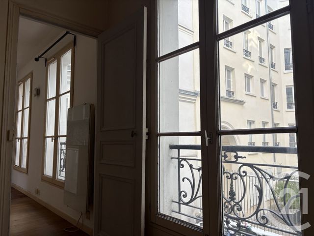 Appartement F2 à vendre - 2 pièces - 21.4 m2 - PARIS - 75019 - ILE-DE-FRANCE - Century 21 Flandre Crimée
