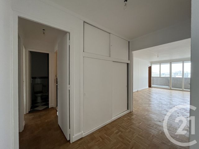 Appartement F4 à vendre - 4 pièces - 75.44 m2 - PARIS - 75019 - ILE-DE-FRANCE - Century 21 Flandre Crimée