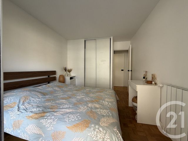 Appartement F3 à vendre - 3 pièces - 69.1 m2 - PARIS - 75019 - ILE-DE-FRANCE - Century 21 Flandre Crimée