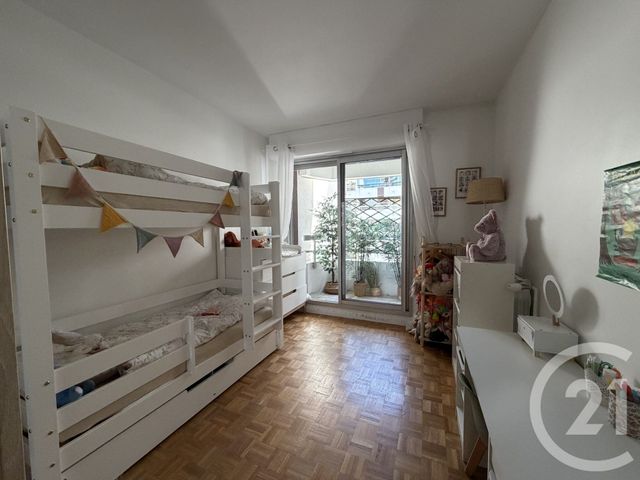 Appartement F3 à vendre - 3 pièces - 69.1 m2 - PARIS - 75019 - ILE-DE-FRANCE - Century 21 Flandre Crimée