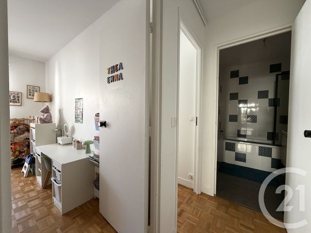 Appartement F3 à vendre - 3 pièces - 69.1 m2 - PARIS - 75019 - ILE-DE-FRANCE - Century 21 Flandre Crimée